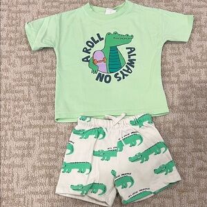 NWOT Zara Green Alligator matching set